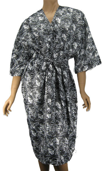 Salon Client Robe In Black And White Bamboo Print